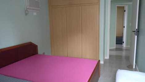 Ótimo Apartamento 150 mts da praia próximo ao Pão de Açúcar