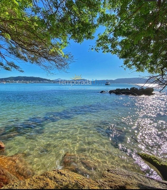 Apartamento para aluguel de temporada em Bombinhas (Praia de Bombinhas)