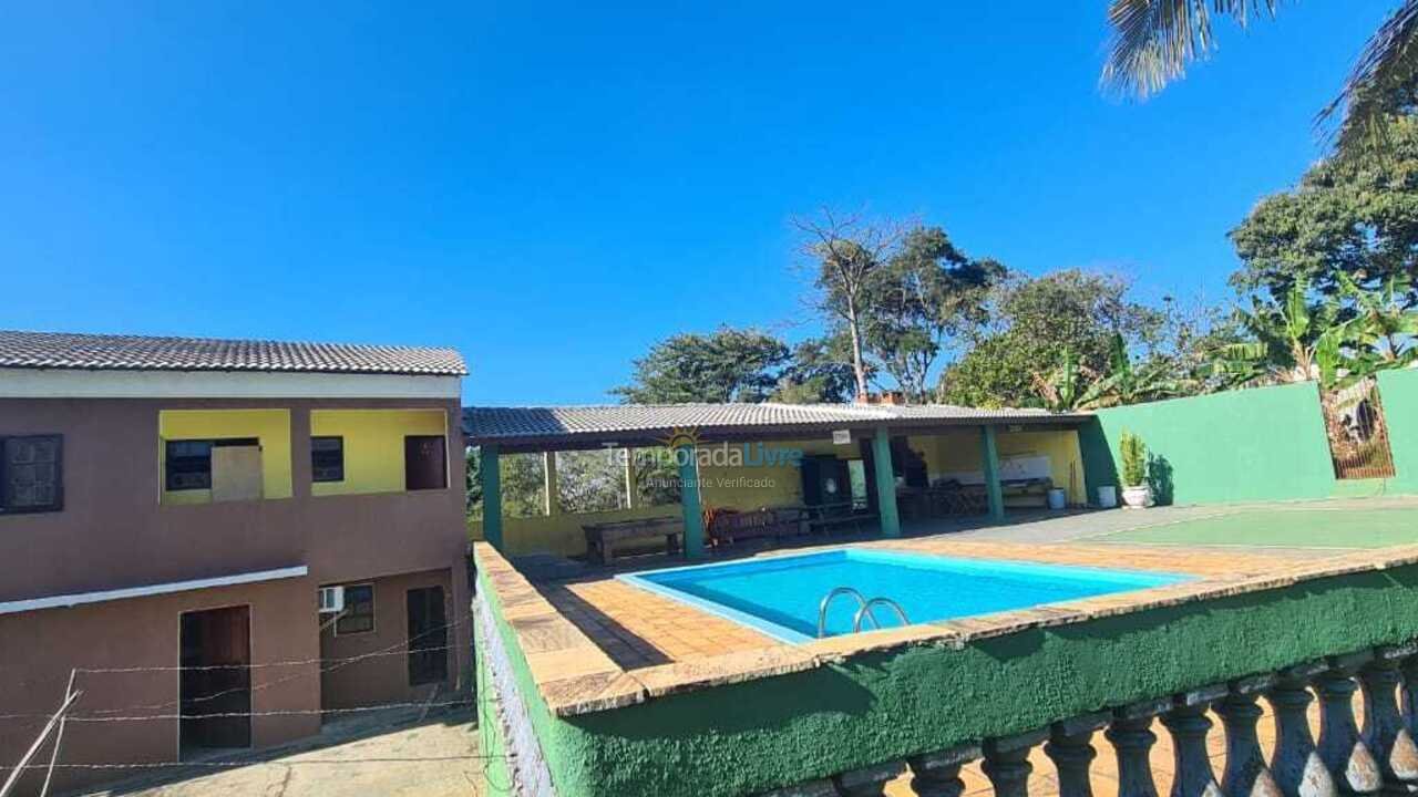 Chácara / sítio para aluguel de temporada em Santana de Parnaíba (Parque Sinae)