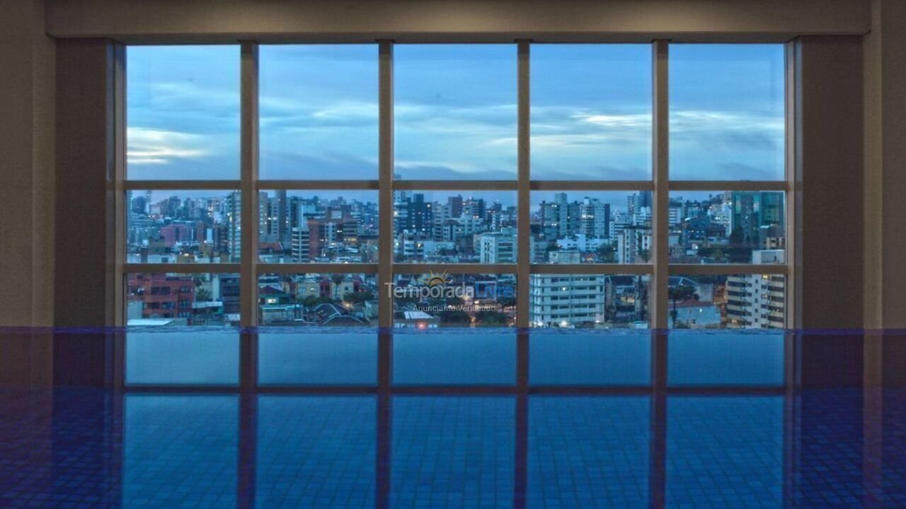 Apartamento para aluguel de temporada em Porto Alegre (Petropolis)