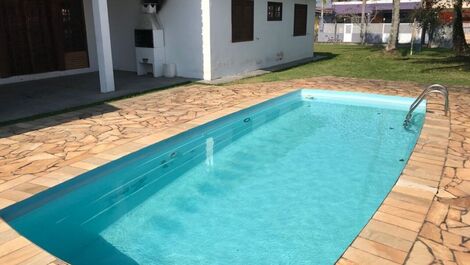 Casa para alugar em Caraguatatuba - Massaguaçu