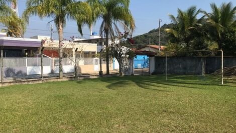 Casa para alquilar en Caraguatatuba - Massaguaçu