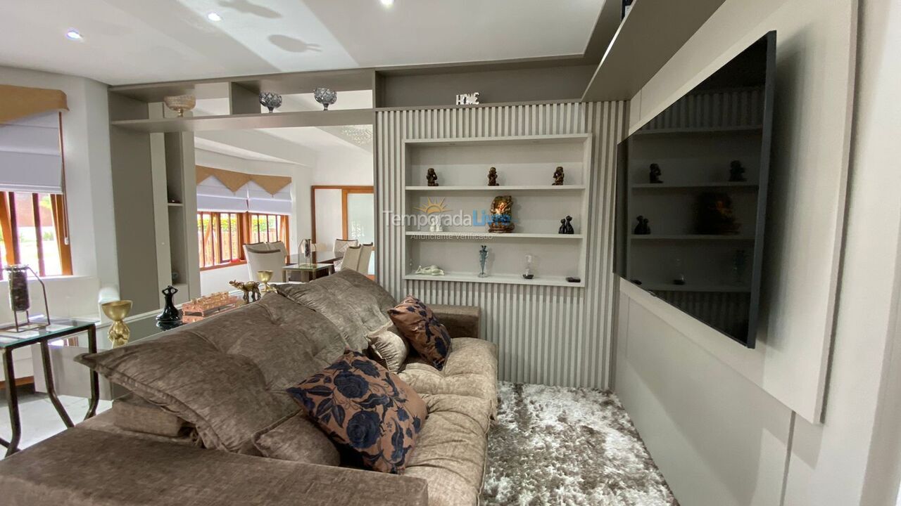 Casa para aluguel de temporada em Florianopolis (Jurerê Internacional)