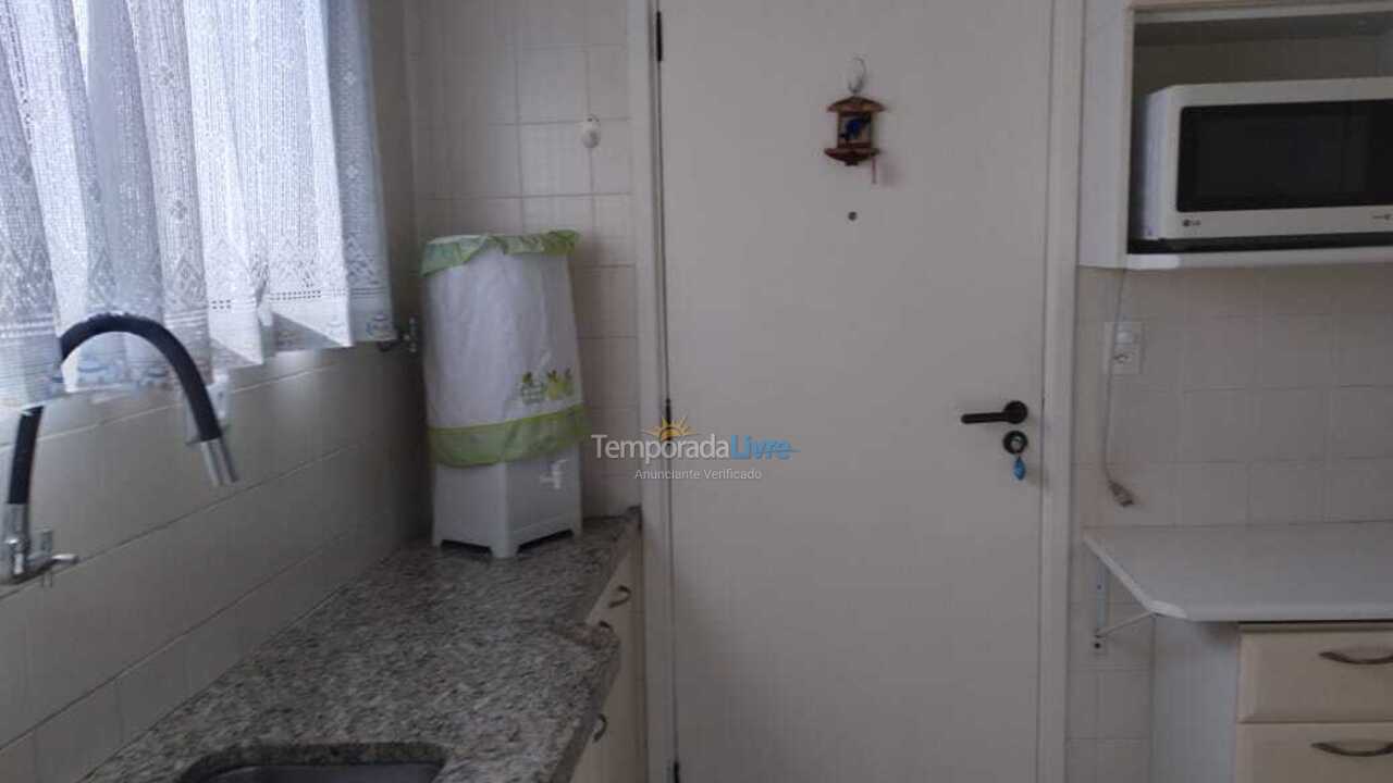 Apartamento para aluguel de temporada em Guarujá (Pitangueiras)