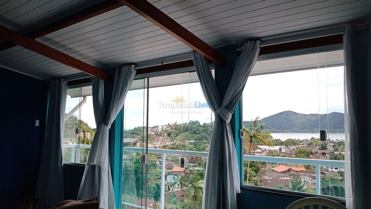 House for vacation rental in Ubatuba (Pereque Mirim)