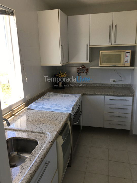 Apartment for vacation rental in Matinhos (Balneário Flórida)