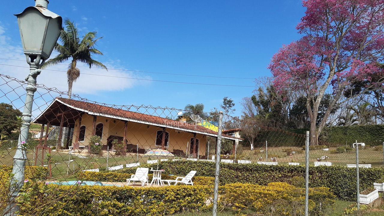 Granja para alquiler de vacaciones em Nazaré Paulista (Vicente Nunes)