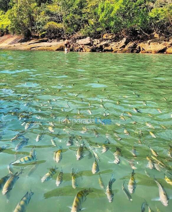 Casa para aluguel de temporada em Ubatuba (Maranduba)