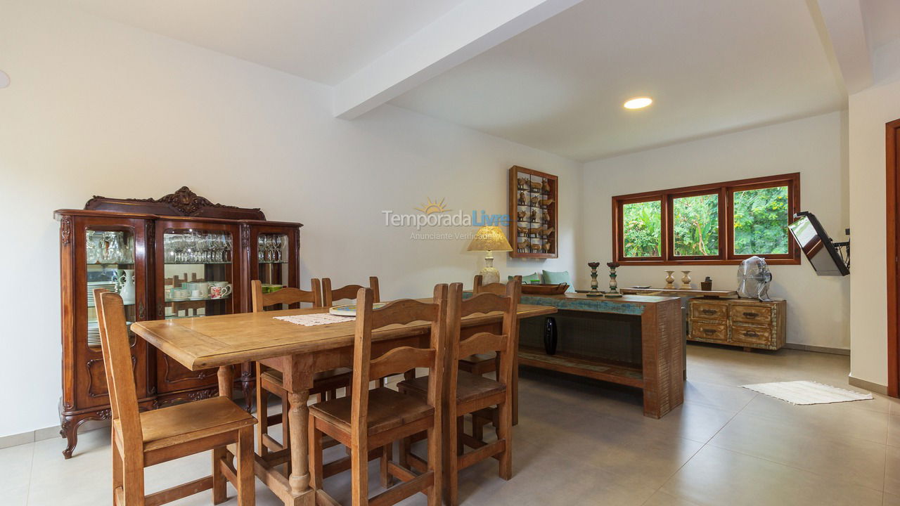 Casa para aluguel de temporada em Paraty (Caborê)