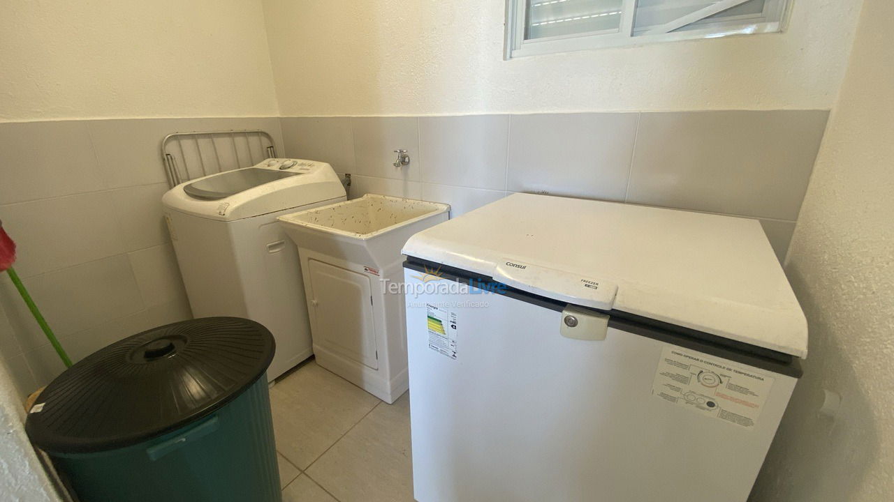 Casa para alquiler de vacaciones em Governador Celso Ramos (Praia de Palmas)