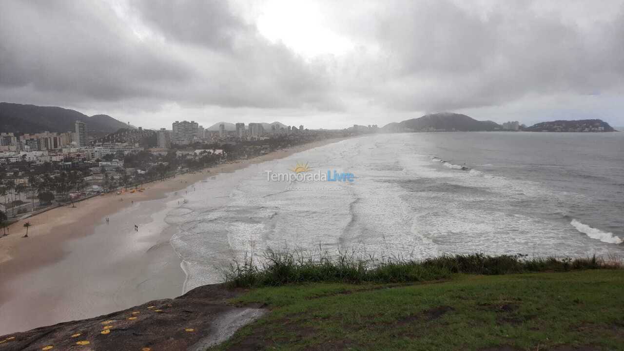 Casa para aluguel de temporada em Guarujá (Enseada)
