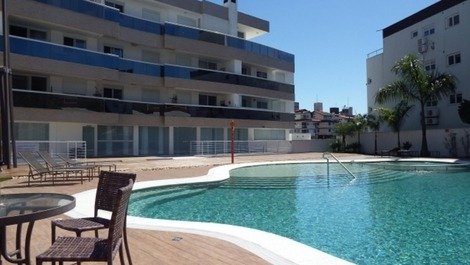 Apartment to enjoy the summer in Jurerê