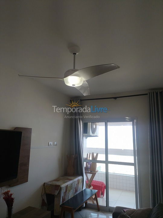 Apartamento para aluguel de temporada em Praia Grande (Praia do Caiçara)