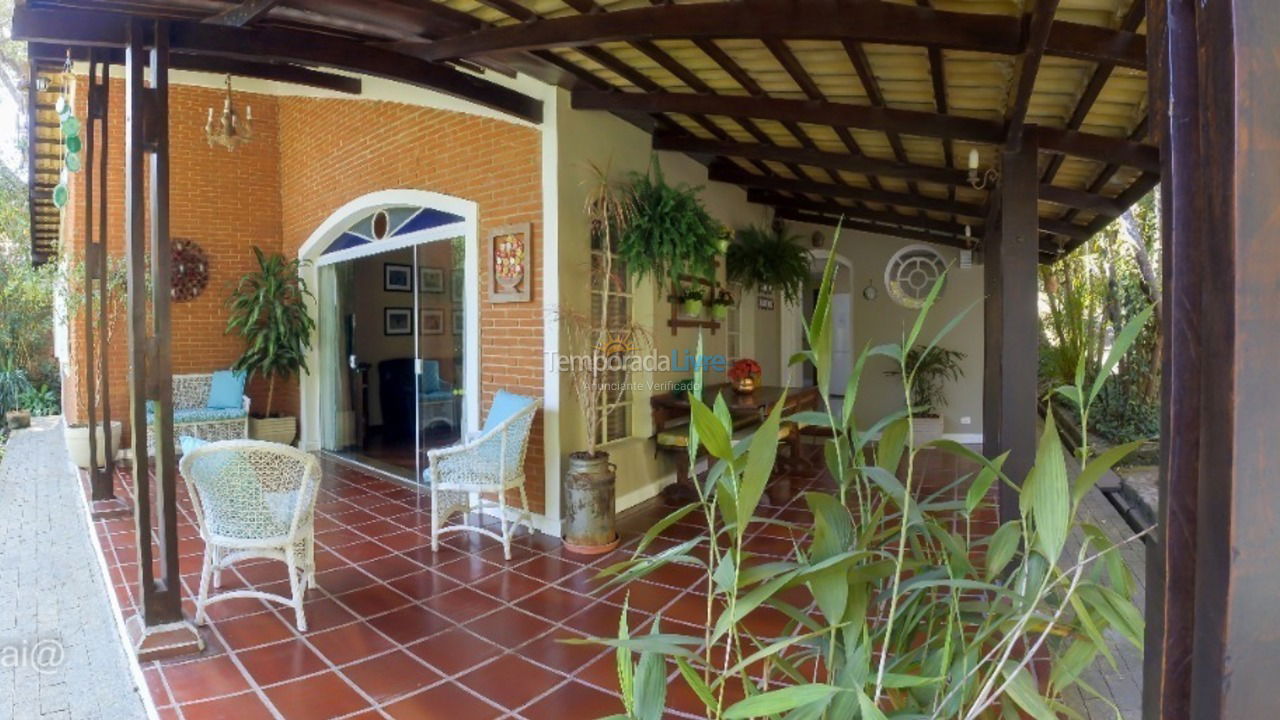 Casa para alquiler de vacaciones em Ibiúna (Condomínio Veleiros de Ibiúna)