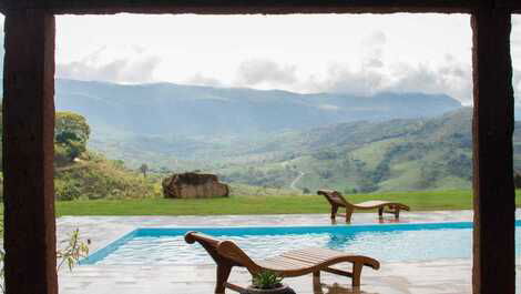 Casa para alugar em Moeda - Marinho da Serra