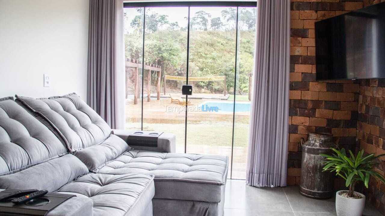 Casa para alquiler de vacaciones em Moeda (Marinho da Serra)