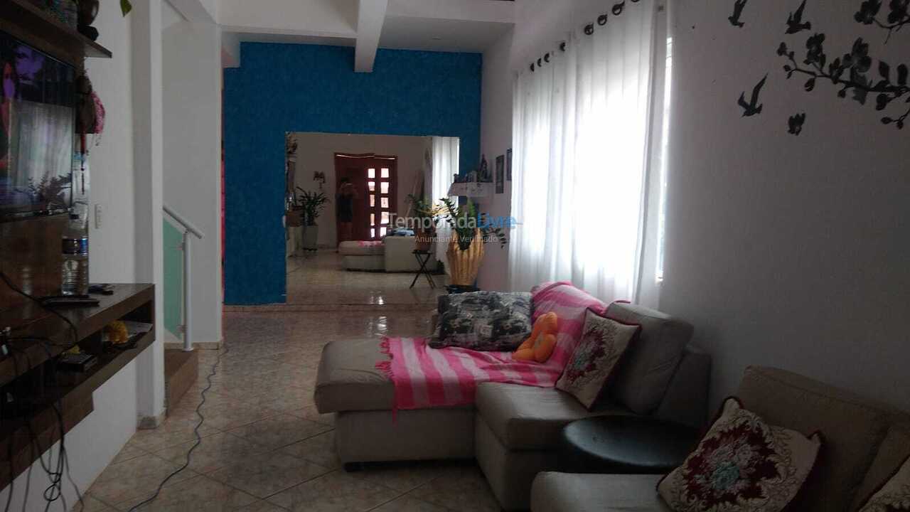 Casa para aluguel de temporada em Bertioga (Boraceia)