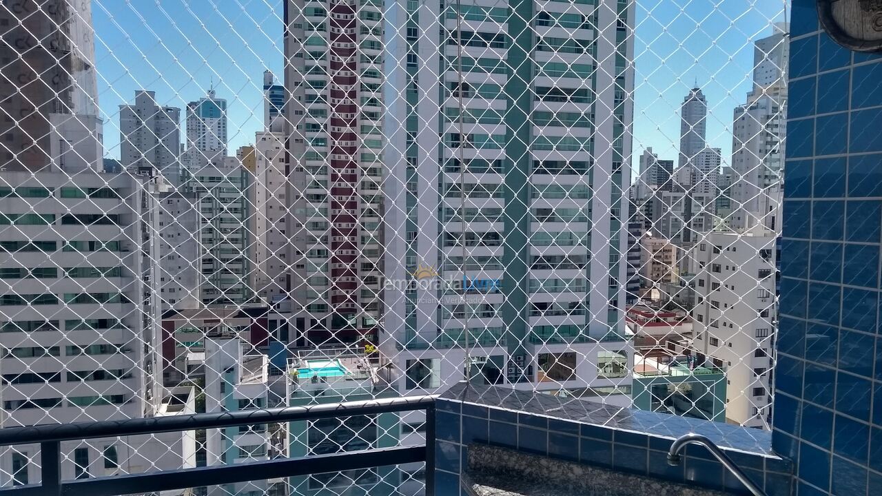 Apartment for vacation rental in Balneário Camboriú (Centro)