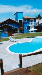 Bella Casa a 100 m da Lagoa com Piscina - ALUGUEL POR TEMPORADA