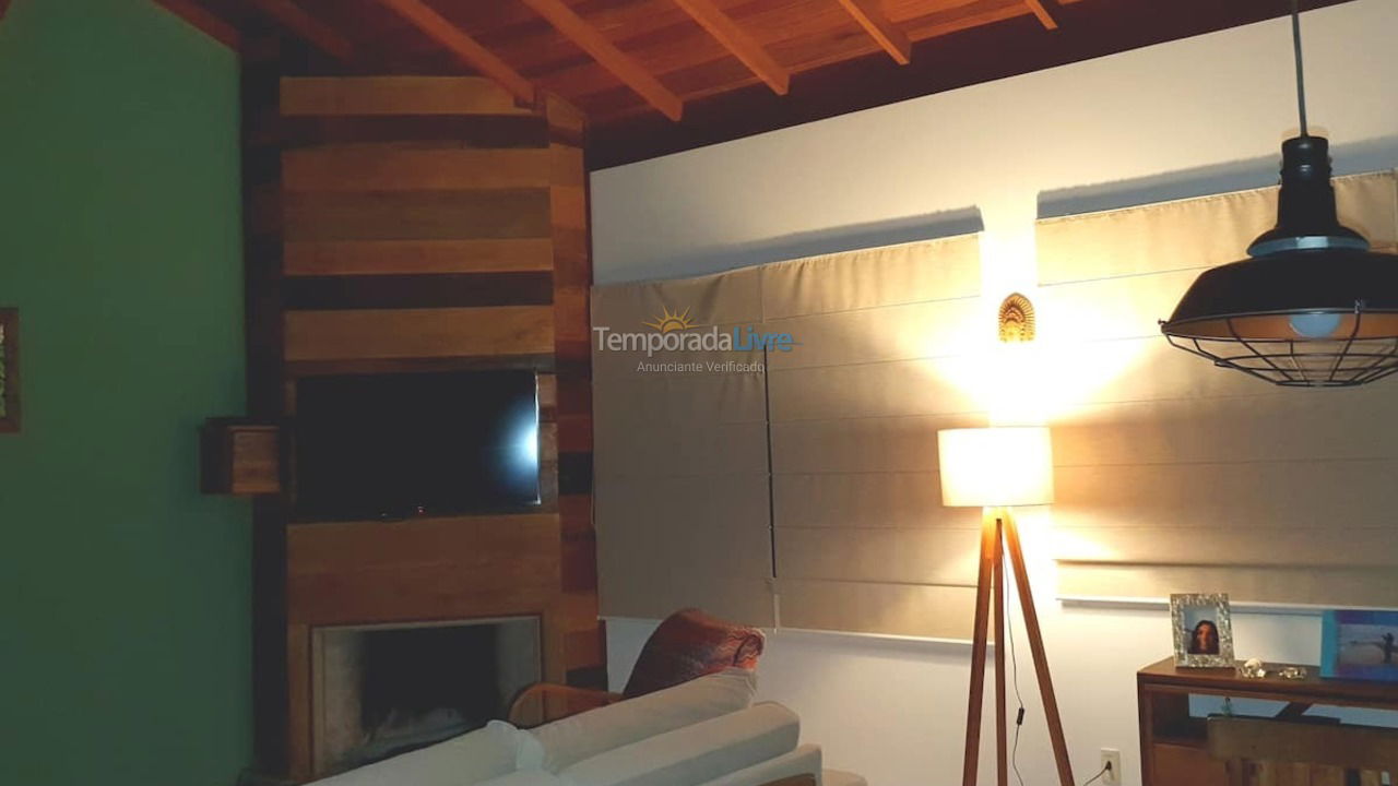 Casa para aluguel de temporada em Florianópolis (Barra da Lagoa)