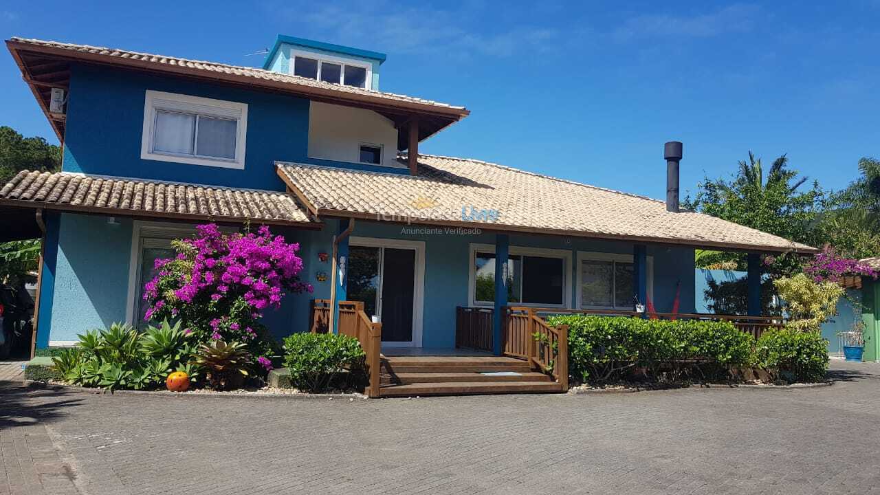 Casa para aluguel de temporada em Florianópolis (Barra da Lagoa)