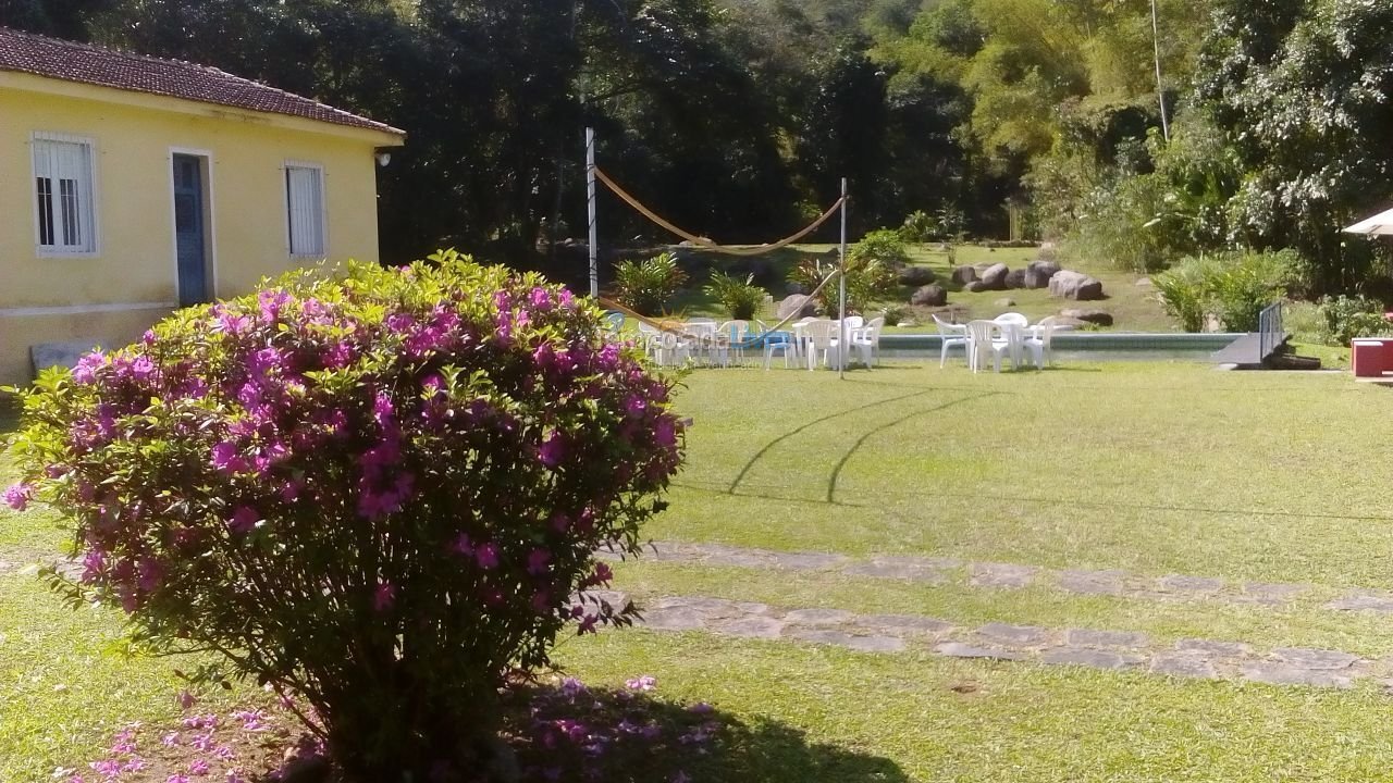 Chácara / sítio para aluguel de temporada em Guapimirim (Estrada do Imperador)