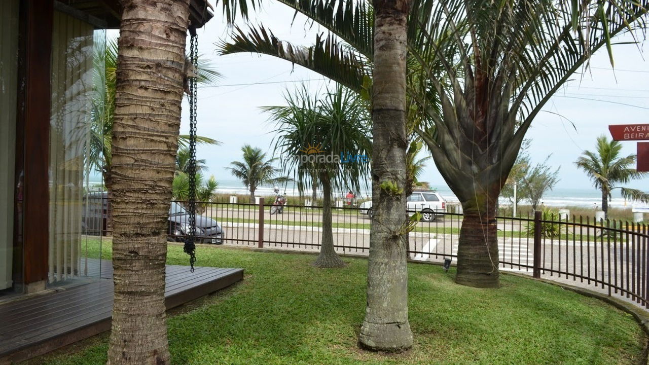 Casa para aluguel de temporada em Imbituba (Praia da Vila)