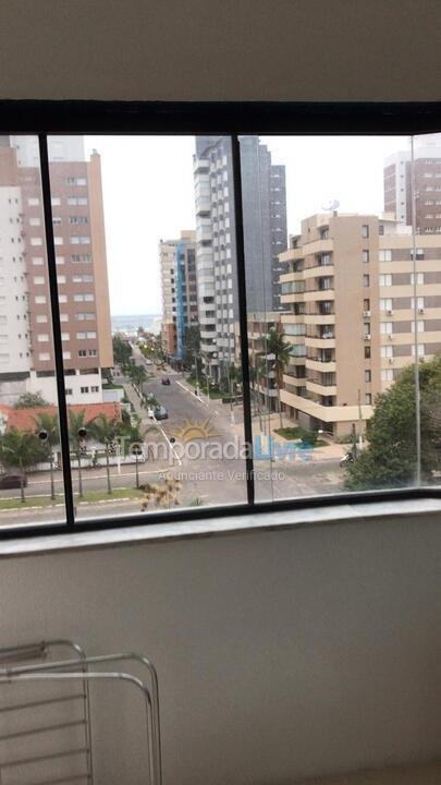 Apartamento para aluguel de temporada em Torres (Centro)