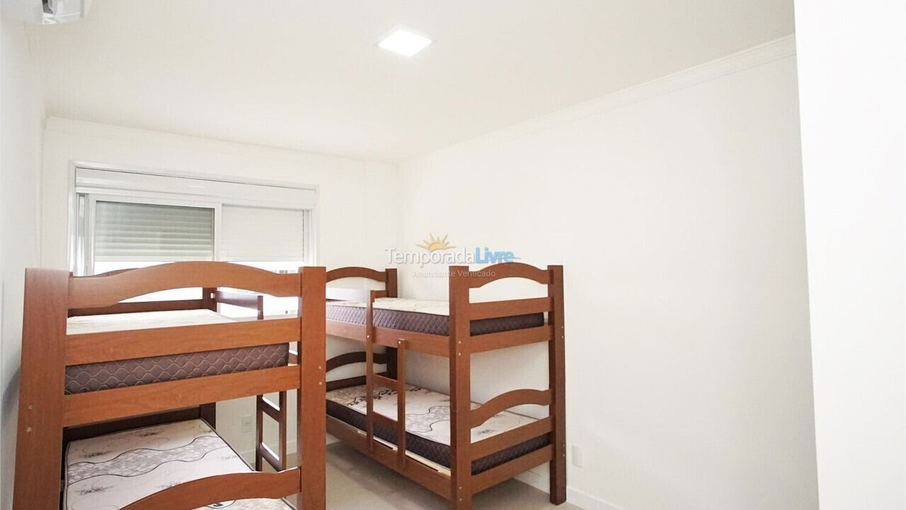 Apartamento para aluguel de temporada em Florianopolis (Praia dos Ingleses)