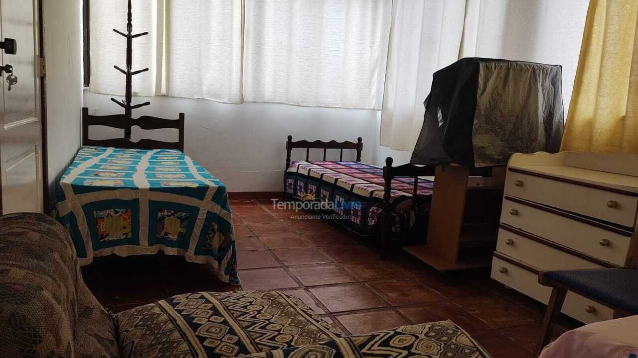 Casa para aluguel de temporada em Cabo Frio (Braga)
