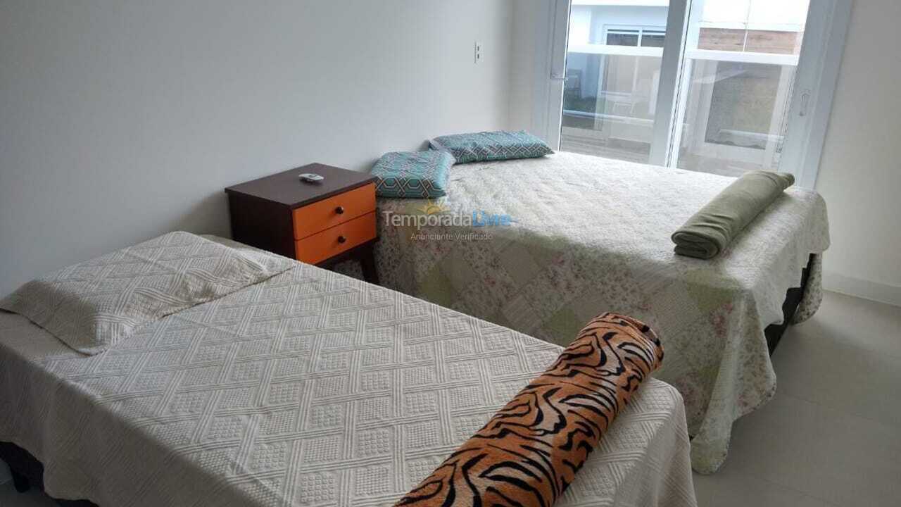 Apartamento para aluguel de temporada em Florianopolis (Praia dos Ingleses)