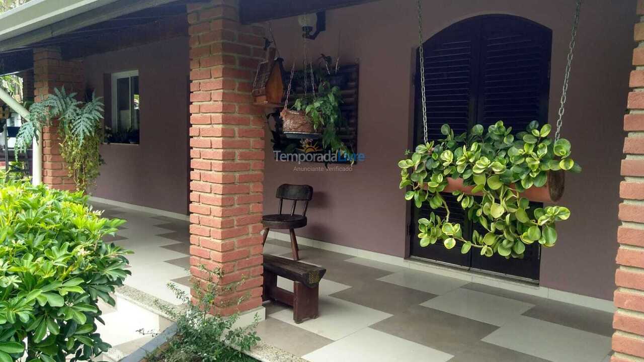 Granja para alquiler de vacaciones em Itu (Condomínio Sete Quedas)