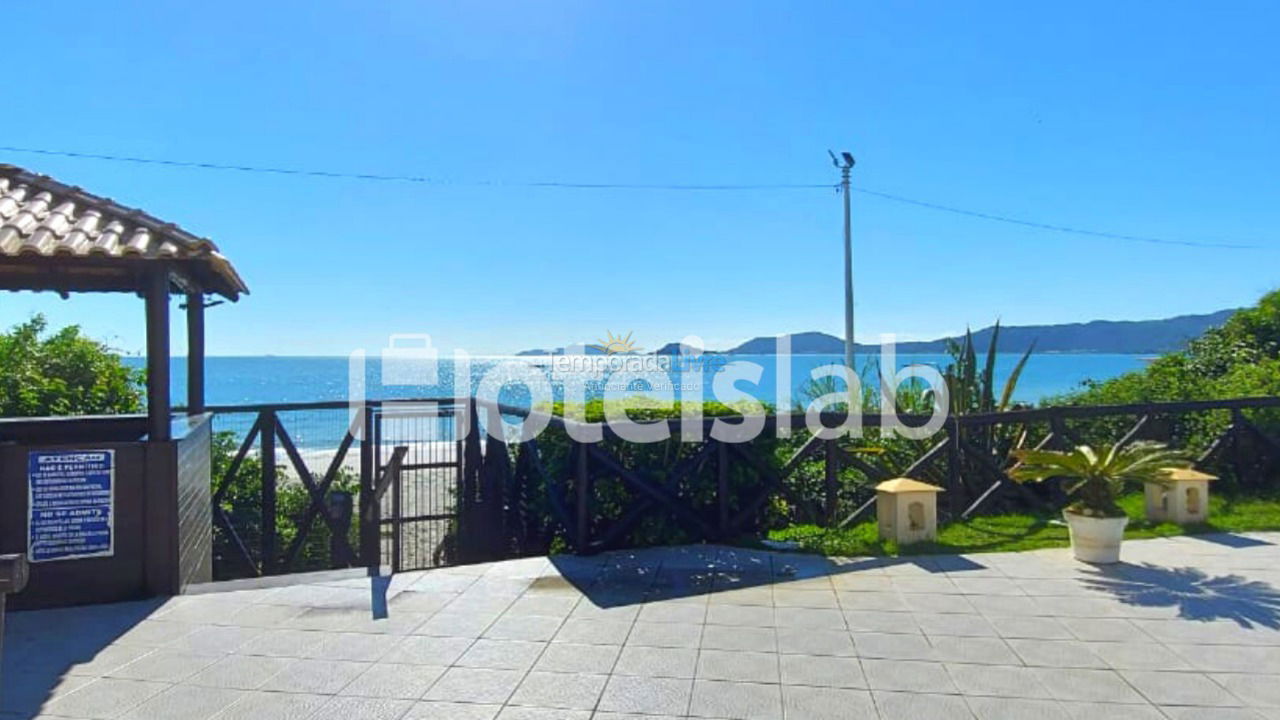 House for vacation rental in Florianopolis (Canasvieiras)