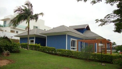House for rent in Paranapanema - Riviera de Santa Cristina Xiii