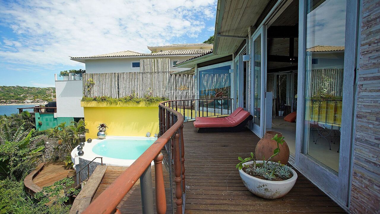 Casa para aluguel de temporada em Armação dos Búzios (Praia da Ferradura)