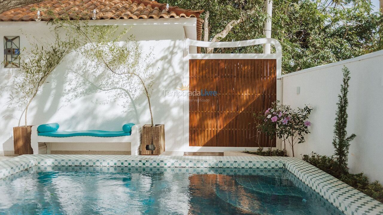 Casa para aluguel de temporada em Armação dos Búzios (Alto de Búzios)