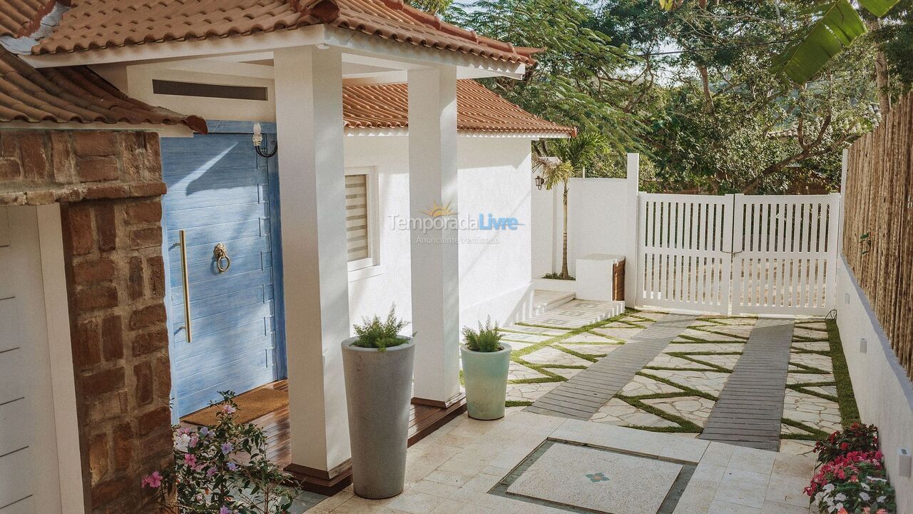 Casa para aluguel de temporada em Armação dos Búzios (Alto de Búzios)