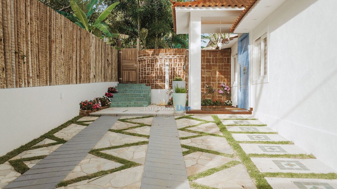 Casa para aluguel de temporada em Armação dos Búzios (Alto de Búzios)