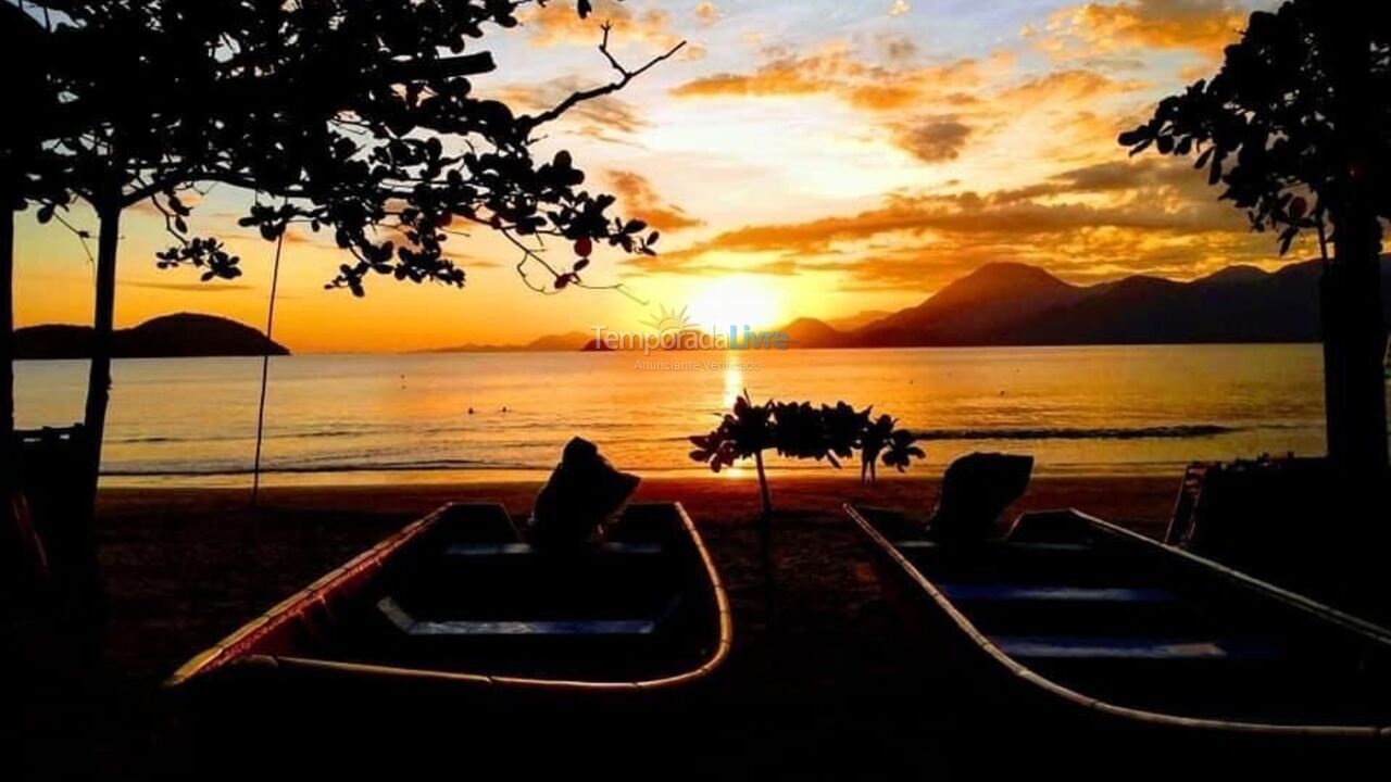 Casa para aluguel de temporada em Ubatuba (Sertão de Ubatumirim)
