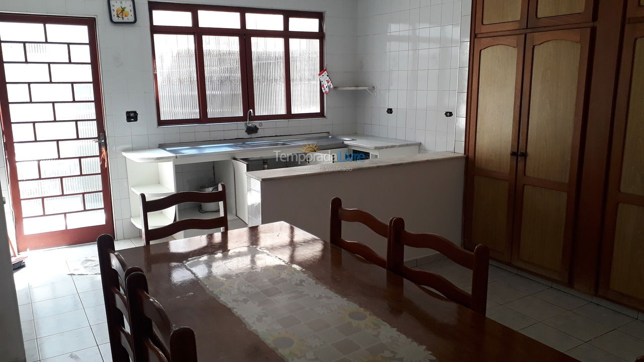 House for vacation rental in Poços de Caldas (Santa ângela)