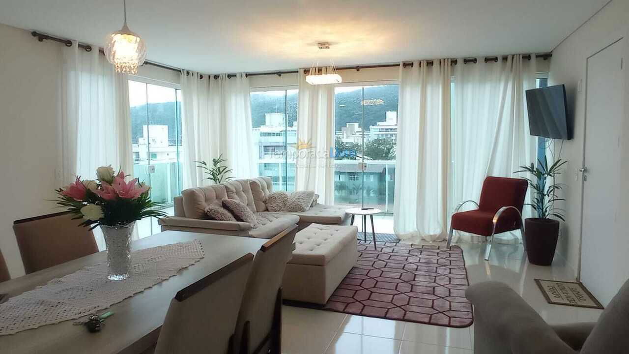 Apartamento para aluguel de temporada em Bombinhas (Praia de Bombas)