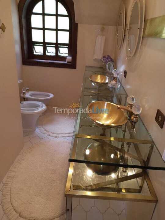 Chácara / sítio para aluguel de temporada em Campos do Jordão (Cachoeira Véu da Noiva)