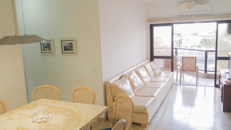 Apartment in club condominium with sea view