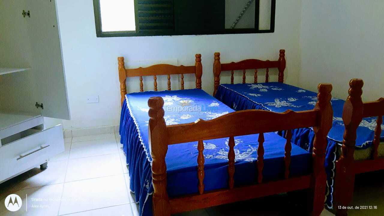 Apartment for vacation rental in Ubatuba (Praia das Toninhas)