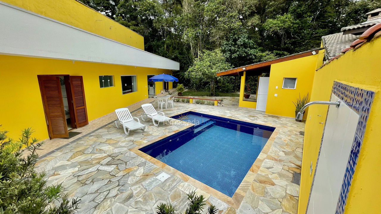 House for vacation rental in Bertioga (Praia de Guaratuba)