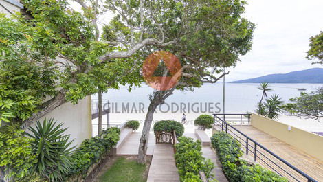 House facing the sea in Canto Grande