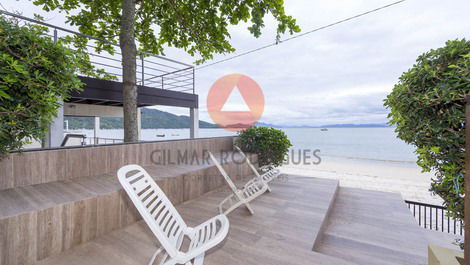 House facing the sea in Canto Grande