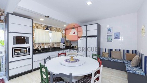 Two-Bedroom Townhouse - Mariscal Beach