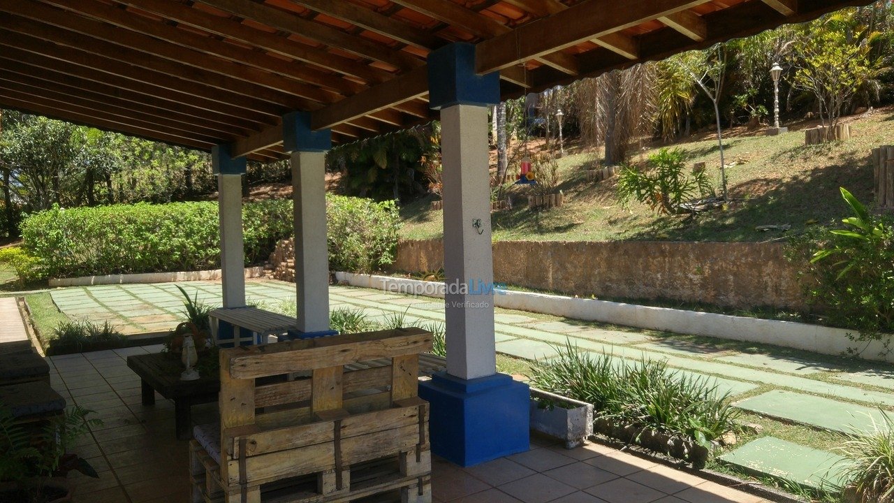 Granja para alquiler de vacaciones em Mairinque (Condomínio Porta do Sol)