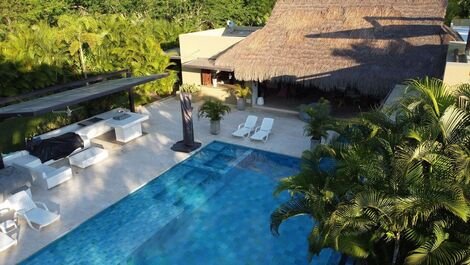 Anp026 - Hermosa casa con piscina en Mesa de Yeguas